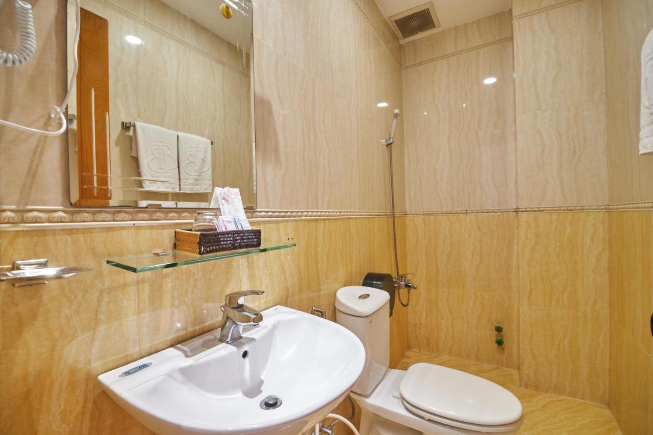 Bin Bin Hotel 2 - Near Him Lam D7 Cidade de Ho Chi Minh Exterior foto