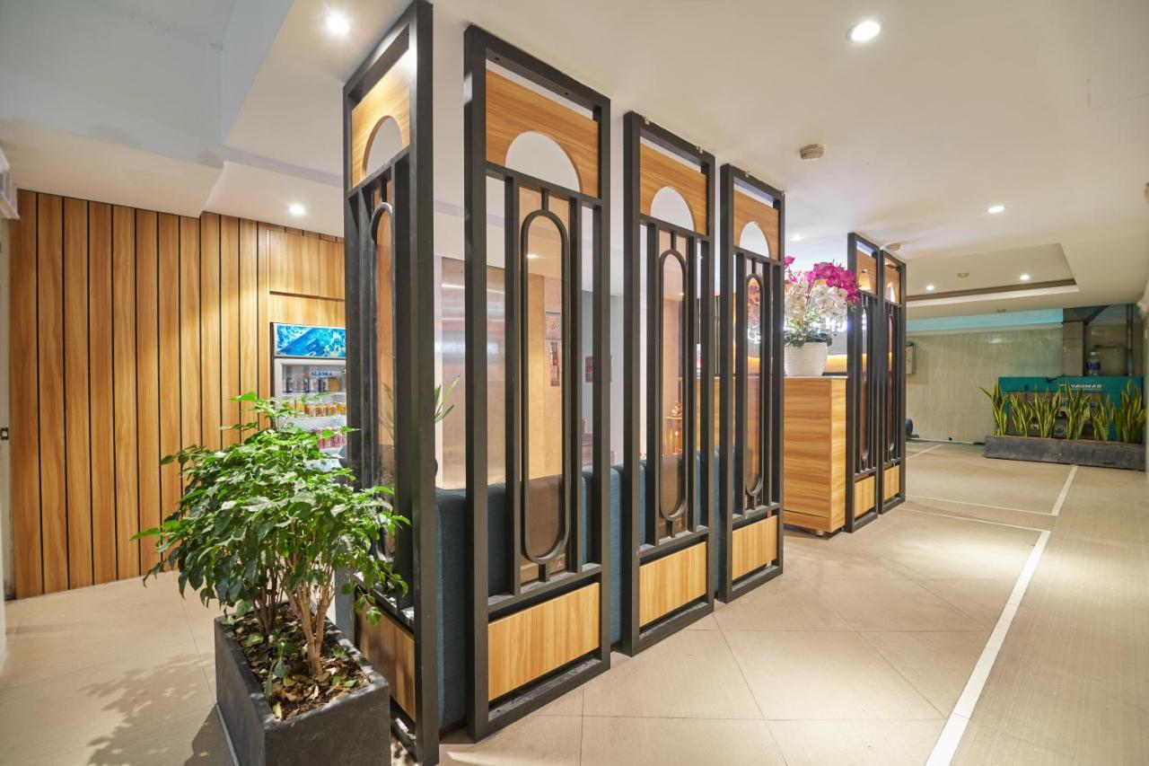 Bin Bin Hotel 2 - Near Him Lam D7 Cidade de Ho Chi Minh Exterior foto